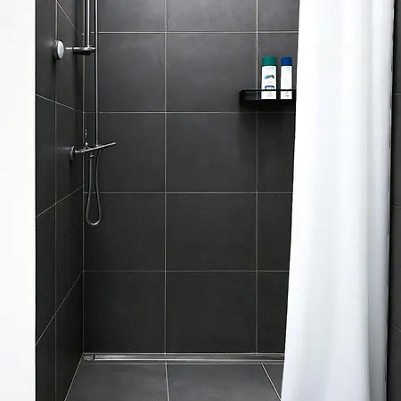 Zentral Und Modern, Komfortable Luxuswohnung, Isarnähe Apartment München